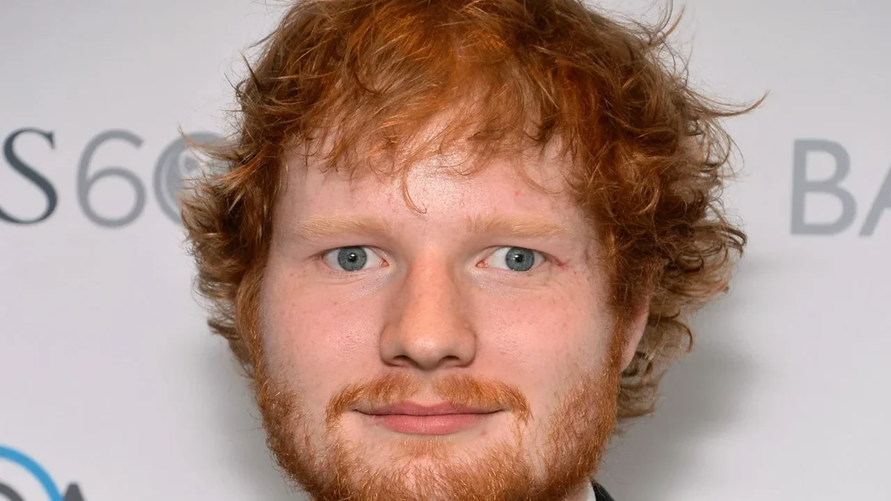 Ed Sheeran é banido de rádio irlandesa após controvérsia