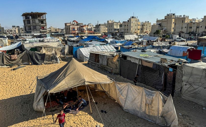 Israel anuncia pausas diárias na atividade militar para ajuda em Gaza