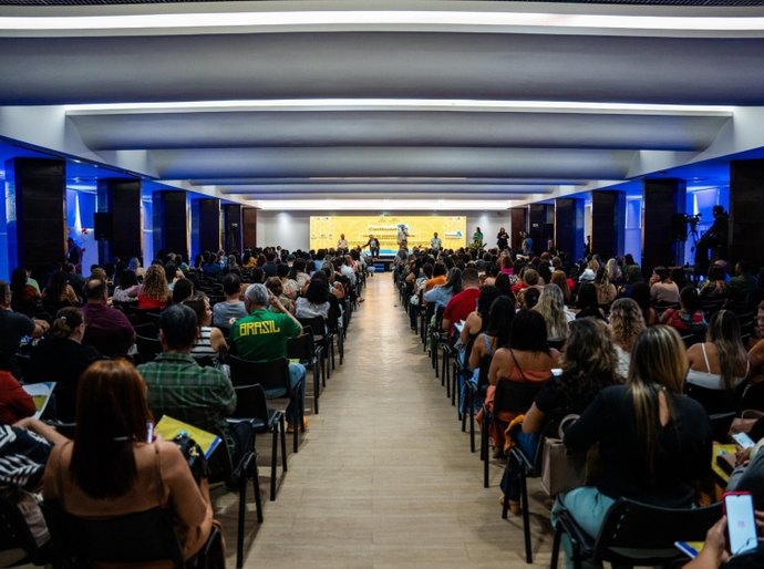 Formações da Semed, em parceria com a Fundepes, alcançam quase cinco mil profissionais da rede em 2025