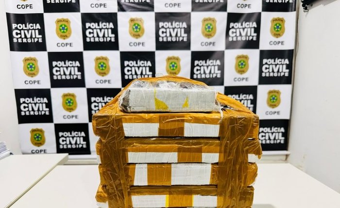 Polícia Civil prende mulher que transportava drogas entre os estados de Sergipe e Alagoas
