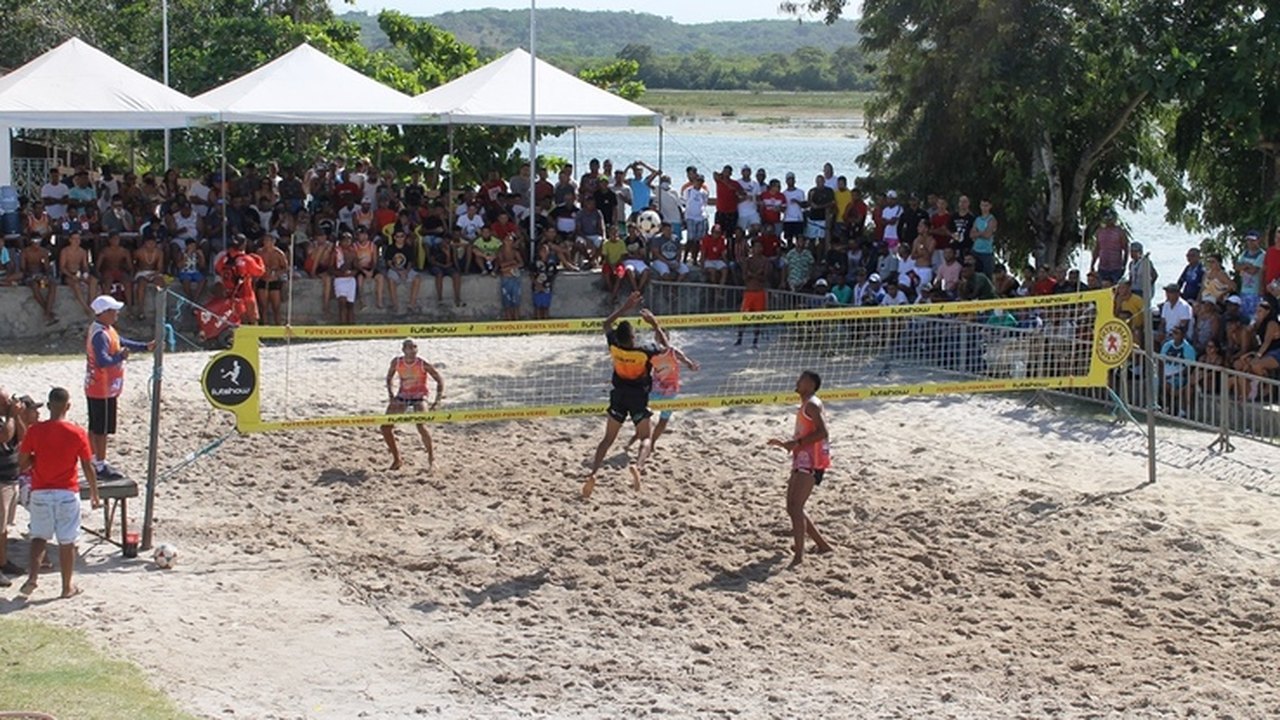 Penedo recebe curso gratuito de capacitação para árbitros de futevôlei