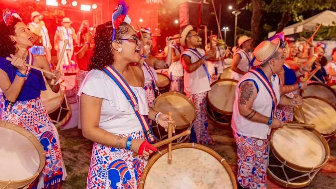 Assembleia realiza sessão solene em homenagem ao Dia do Maracatu