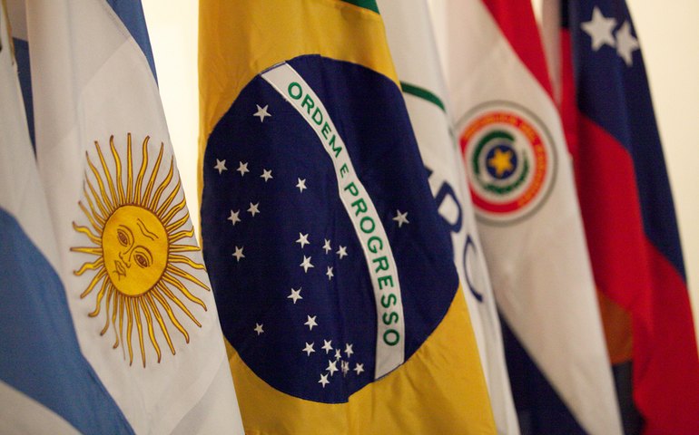 Cúpula do Mercosul se reúne nesta quarta (17)