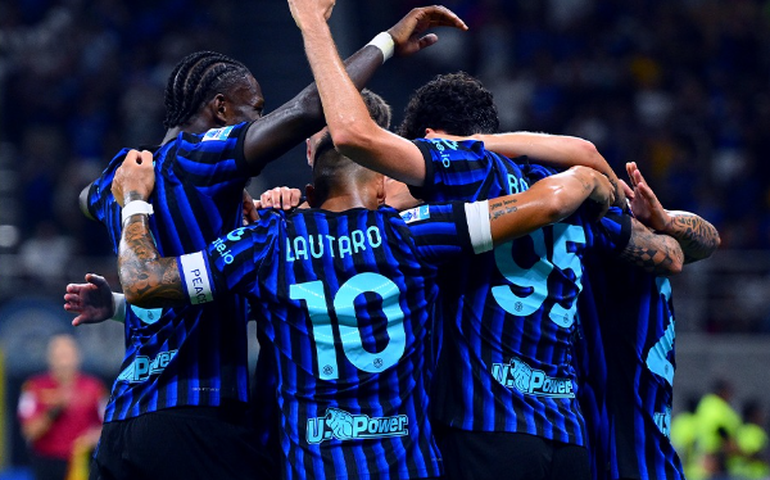 Inter de Milão faz cinco gols no Torino e estreia no Campeonato Italiano com goleada