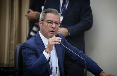 Deputado Cabo Bebeto lamenta assassinato de torcedor do CSA