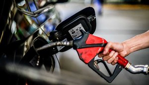 posto-de-combustivel_by-marcello-casal-jr..jpg
