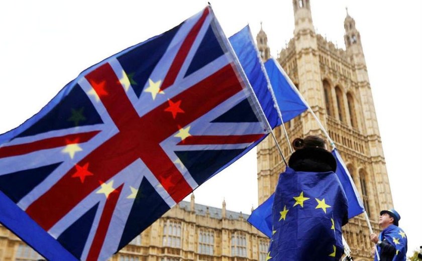 Reino Unido: negociador para o Brexit se diz decepcionado com UE
