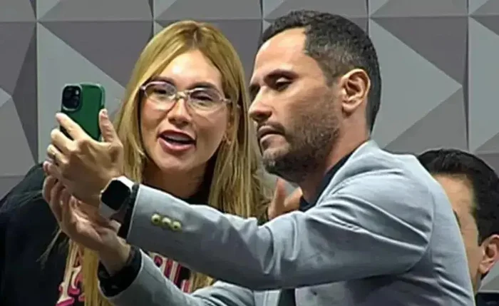 Cleitinho faz elogio a Virginia e pede vídeo para a família Cleitinho faz elogio a Virginia e pede vídeo para a família