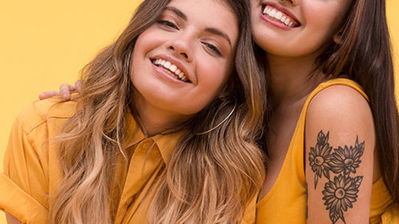 Som Livre sobe novo single de Carol e Vitória