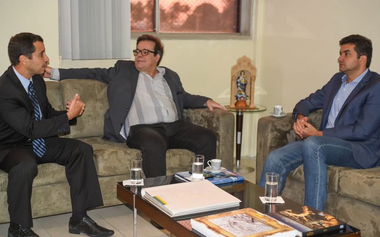 Prefeito e presidente do TJ discutem ações de execução fiscal