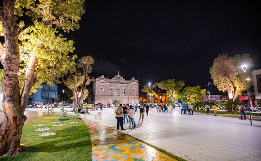 Revitalização da Praça Marechal Deodoro devolve vida e história ao Centro de Maceió