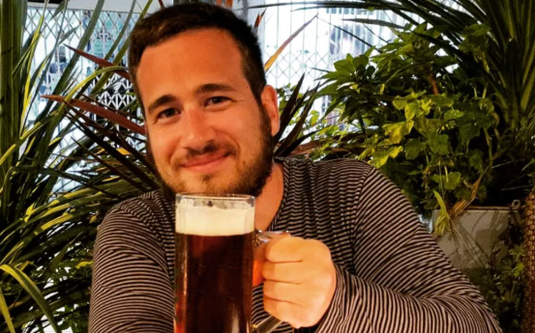 Lembra dele? Ex-ator mirim Guilherme Vieira faz 33 anos e ganha a vida longe do Brasil com outra profissão