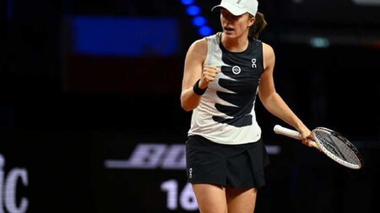 Swiatek conquista bicampeonato em Stuttgart ao bater Sabalenka novamente na final