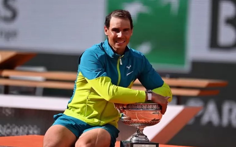 Nadal e Swiatek conquistam prêmios de ‘campeões mundiais’ da ITF
