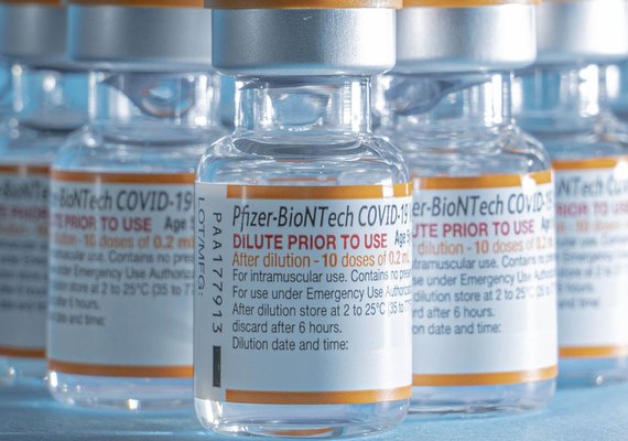 Reforço com Pfizer aumenta proteção em vacinados com a CoronaVac