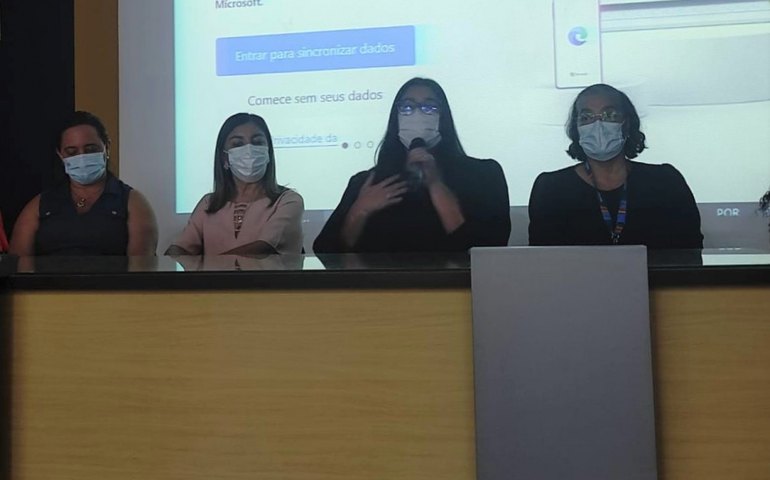 Fórum debate formação profissional no Sistema Único de Saúde