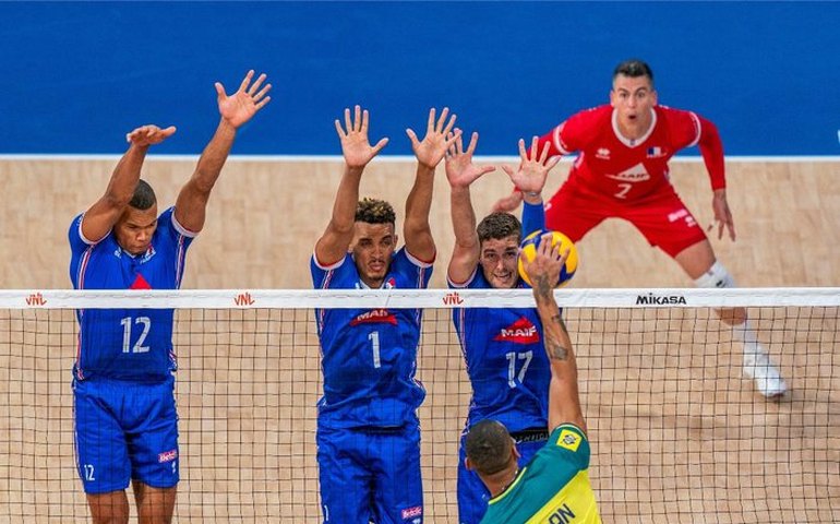 Brasil bate França por 3 a 1 na casa do rival e fica em 3º na Liga das Nações
