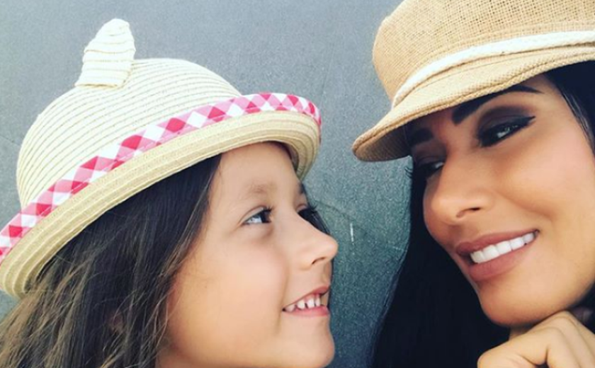 Simaria compartilha foto com filha e se emociona ao falar sobre saúde