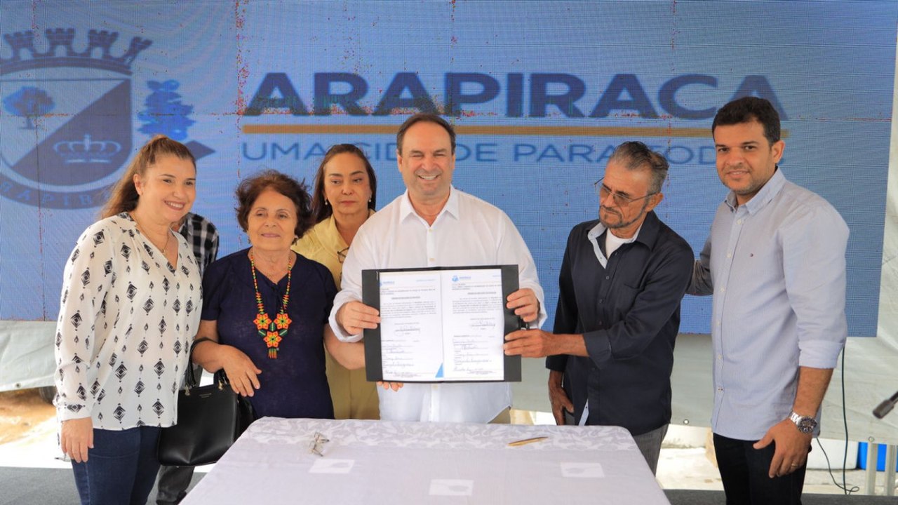 Prefeito Luciano autoriza pavimentação asfáltica no Breu e contempla mais 11 comunidades de Arapiraca 