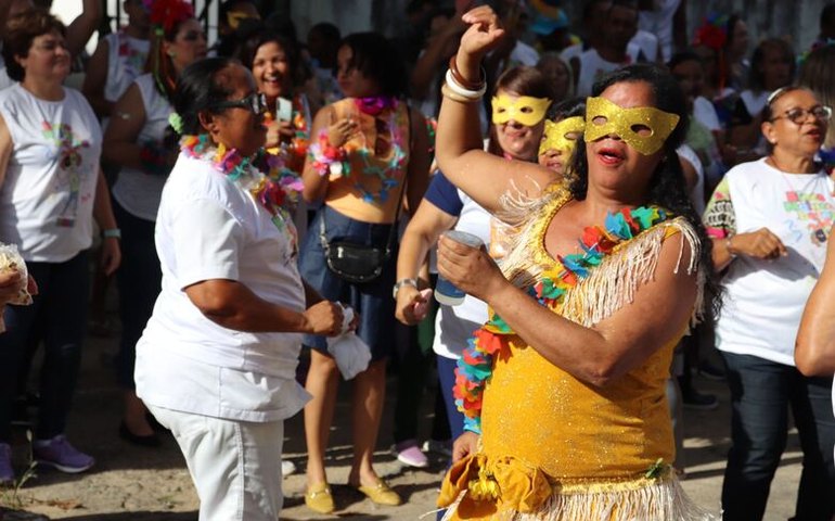 Bloco Maluco Beleza festeja 32ª edição do tradicional desfile de Carnaval