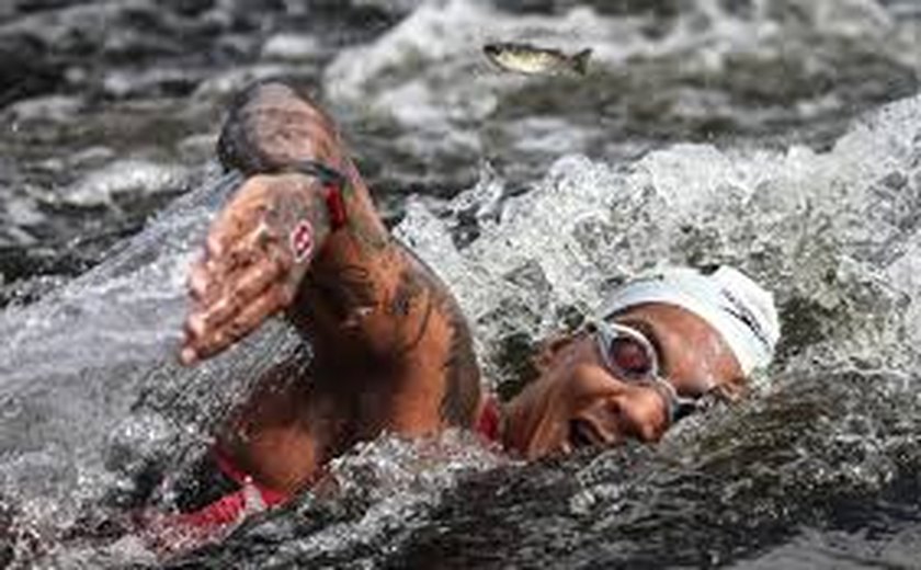 Ana Marcela Cunha fica em 6º nos 10km no Mundial e critica calor e qualidade da água
