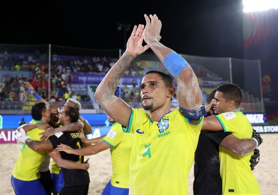Brasil chega à decisão da Copa do Mundo de beach soccer