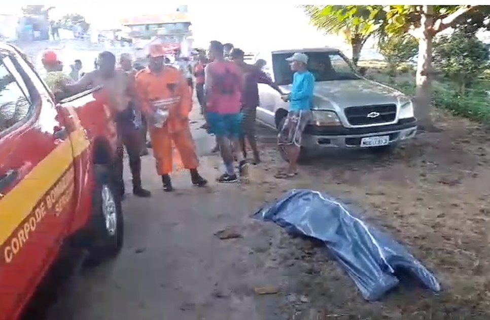 AFOGAMENTO EM PROPRIÁ