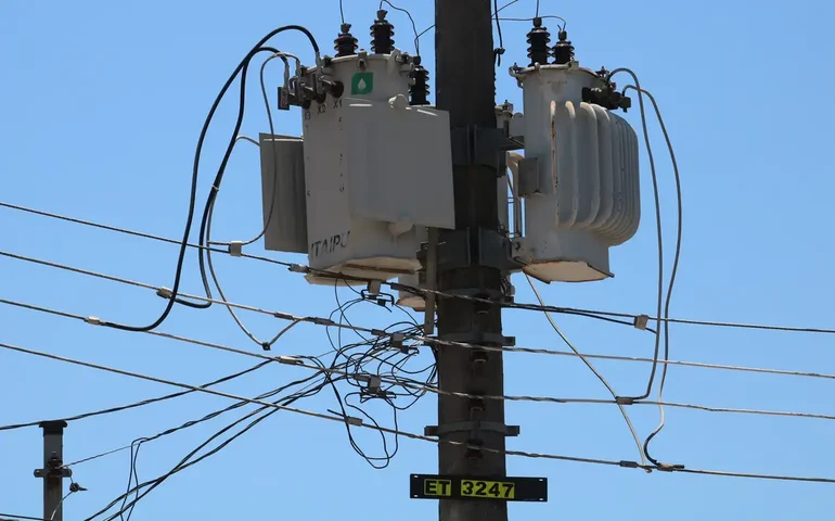 Governo quer aumentar número de beneficiários da tarifa social de energia elétrica. Entenda