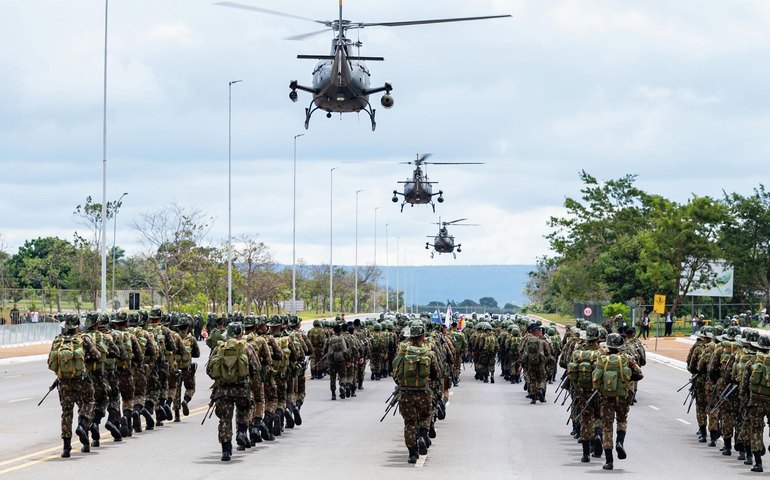 Brasil precisa investir em defesa para garantir soberania econômica e política, avalia especialista