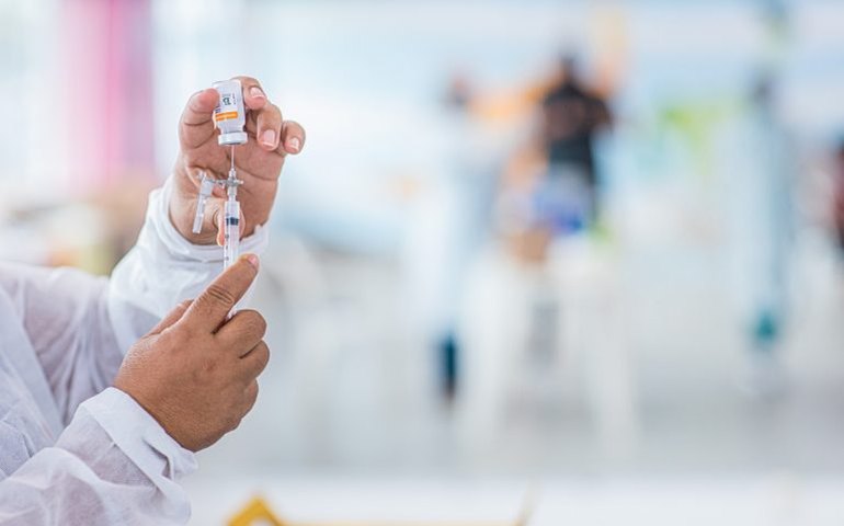 Profissionais das creches municipais serão os primeiros vacinados pela Educação