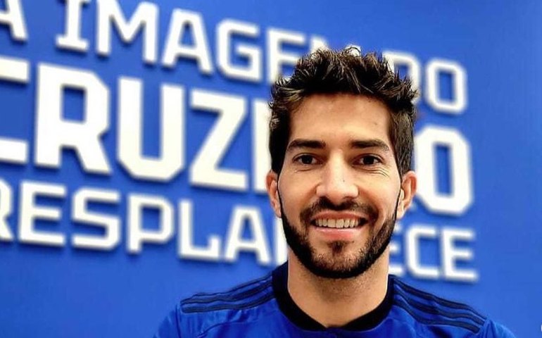 Lucas Silva volta para 3ª passagem no Cruzeiro: 'Espero que seja mais uma vitoriosa'