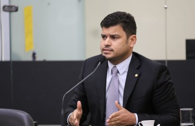 Jairzinho Lira critica valor da TIP cobrada pela prefeitura de Lagoa da Canoa