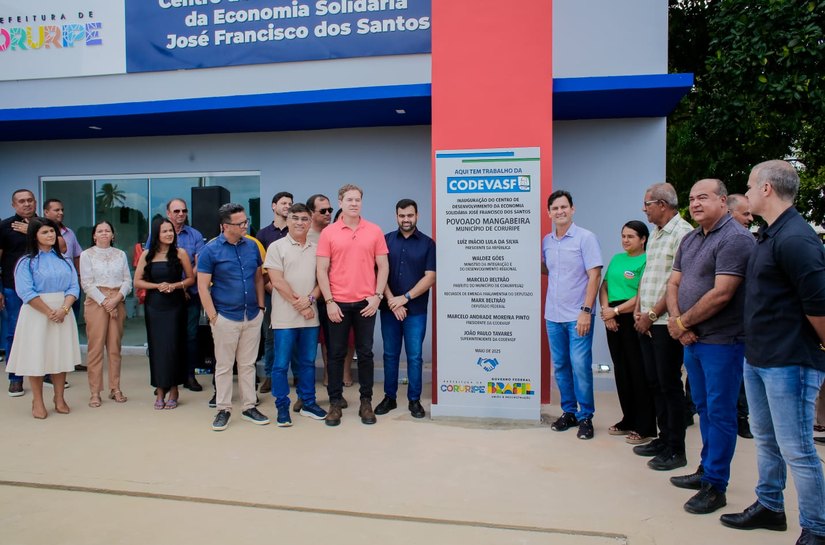 Prefeito Marcelo Beltrão entrega UBS e Centro de Desenvolvimento da Economia Solidária em Mangabeira