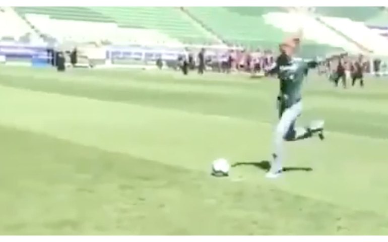 Web recupera vídeo em que Leila Pereira, presidente do Palmeiras, cobra pênalti e critica quem erra: 'o gol é muito grande'