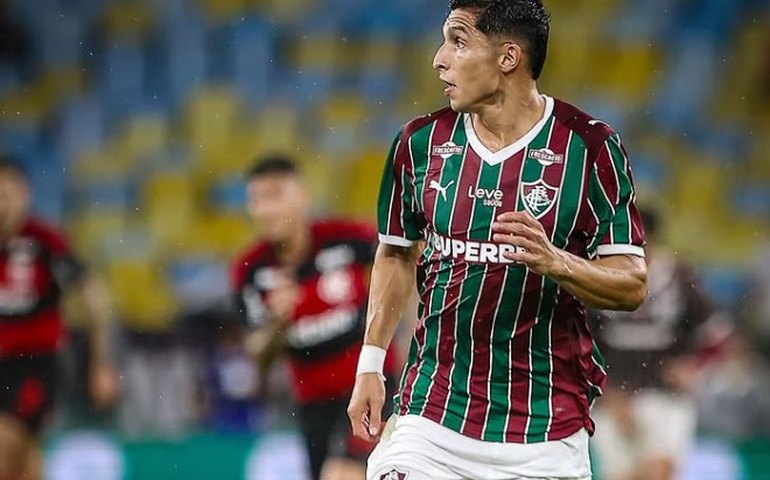 Serna frustra interesse do River Plate e renova com o Fluminense até 2028