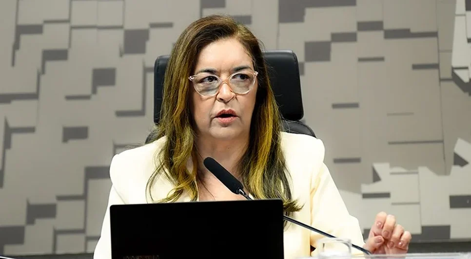 c4e41a7c6a67b922db10964fe796f202e06