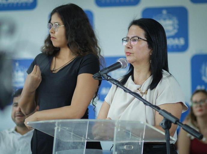 Governo do Estado assina ordens ordens de serviço e garante Creche Cria e duas Escolas do Coração em Maceió