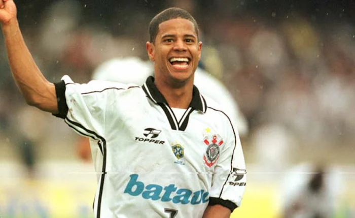 Ex-jogador Marcelinho Carioca é citado em processo sobre morte ocorrida em sítio em São Paulo
