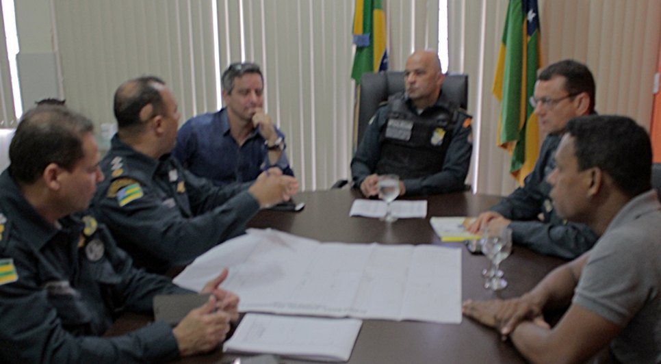 REUNIAO