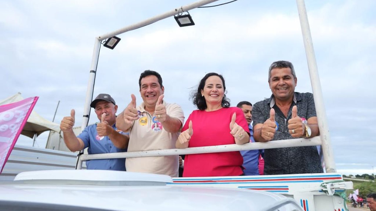 Carreatas e caminhadas de Fabiana Pessoa levam multidão de apoiadores