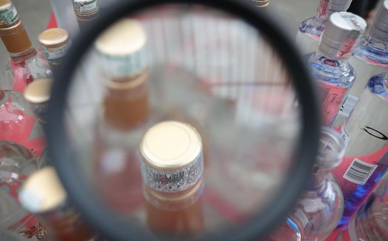 Rio investiga cinco casos suspeitos de intoxicação por metanol