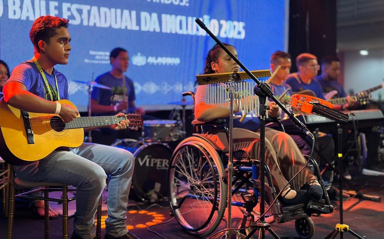 Baile Estadual da Inclusão rompe barreiras  e celebra diversidade