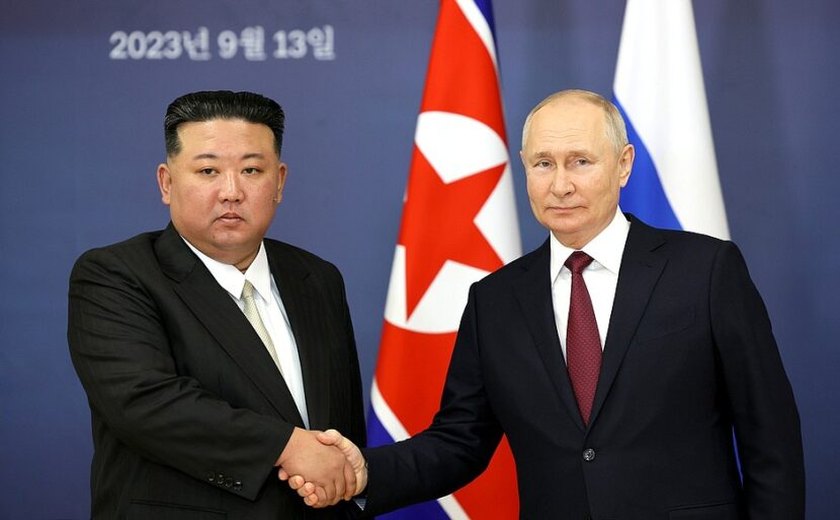 Kim Jong Un cita 'camaradas de armas' enquanto relatos sugerem ida de Putin à Coreia do Norte