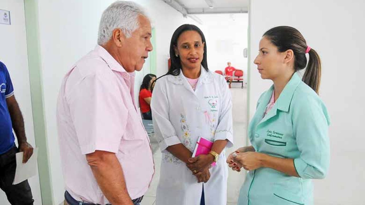 Maceió: Recém-empossado, Nonô começa a vistoriar unidades de saúde
