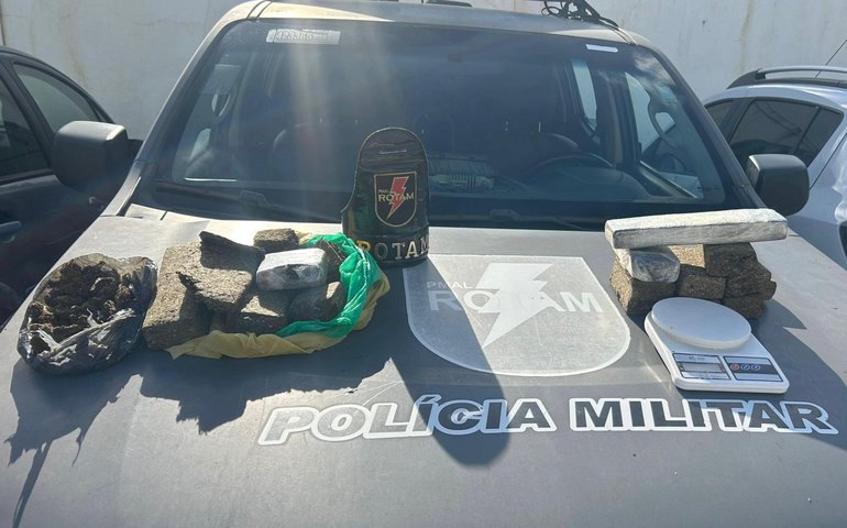 Polícia Militar apreende arma de fogo e 4,2 quilos de maconha e prende acusado de embriaguez ao volante em Maceió