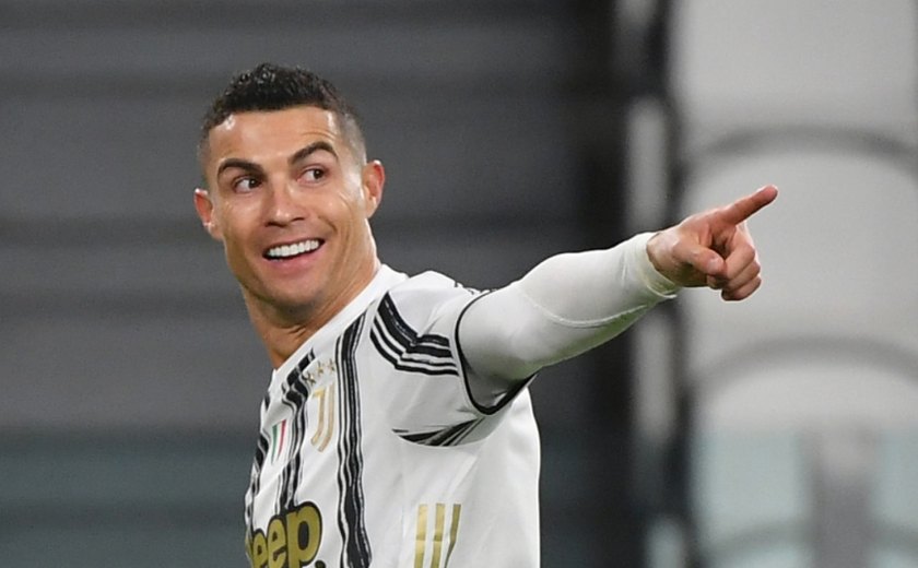 Cristiano Ronaldo bate recordes e Portugal faz 3 na Hungria na Eurocopa