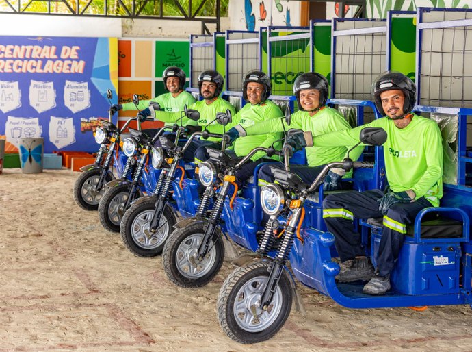 Criado na gestão JHC, Projeto Ecoletas transforma a vida de carroceiros e se torna referência em sustentabilidade