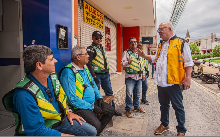Termina hoje prazo para concorrer a novas vagas de mototáxi