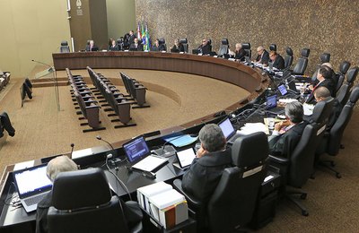 TJ determina que governador nomeie membro do MPC para vaga no TCE