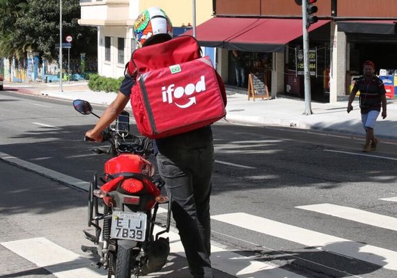 Ifood assina compromisso para assegurar direitos de greve e de negociação coletiva dos entregadores